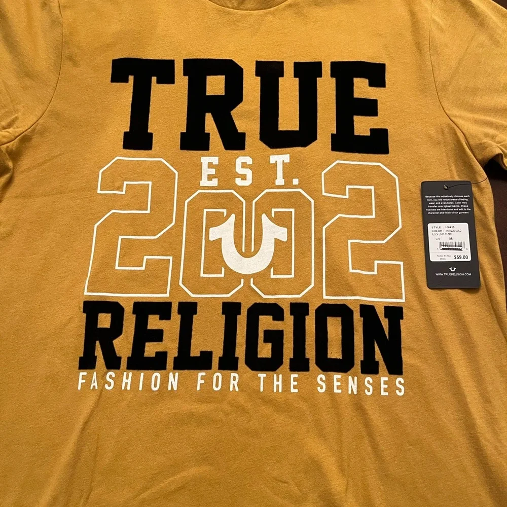 True Religion tee NWT